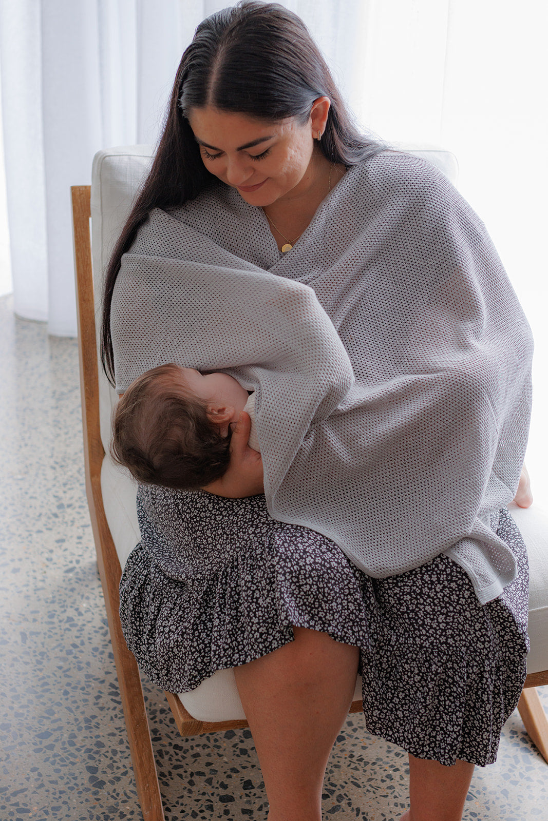 Bebe Au Best Nursing Covers For Summer Multi-Use Breastfeeding