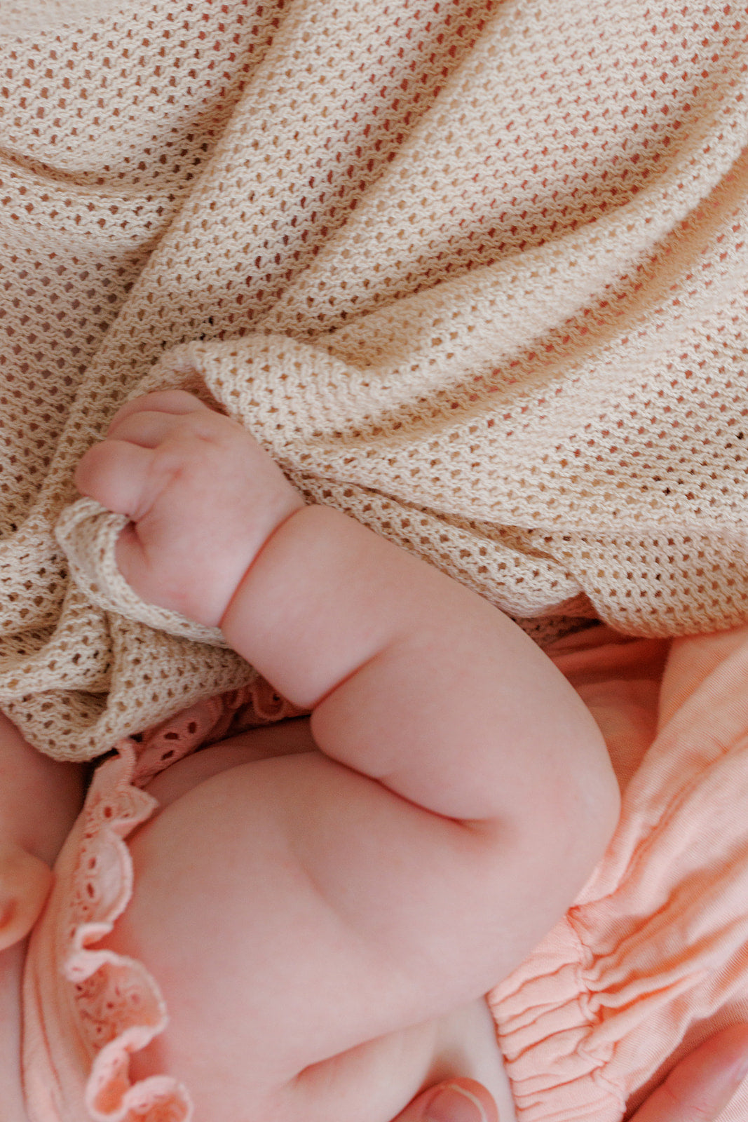 Sandshell Cowrie | 7 in 1 Breastfeeding Cover