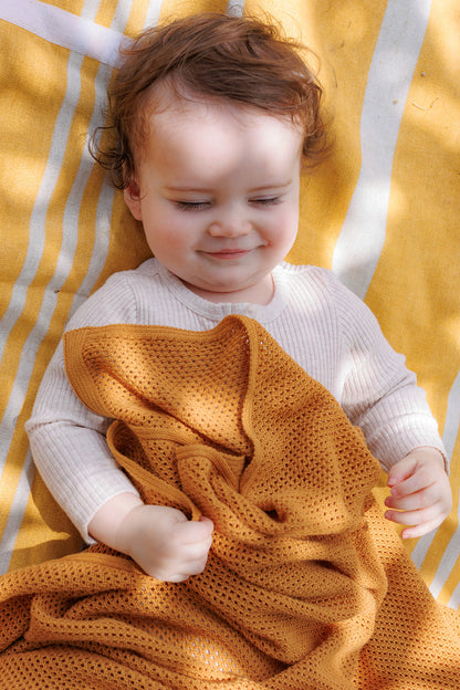 Butterscotch Cowrie | 7in1 Breastfeeding Cover