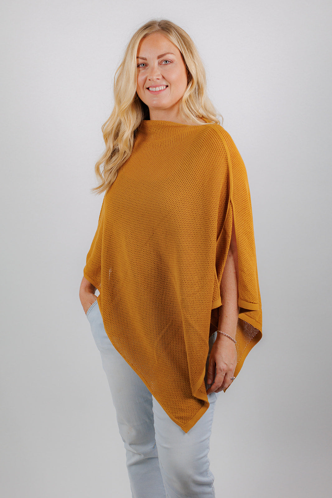 Butterscotch Cowrie | 7 in 1 Breastfeeding Cover